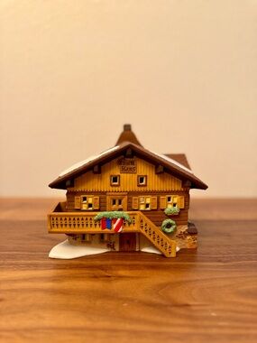 Alpine Village “Kamm Haus” 1995